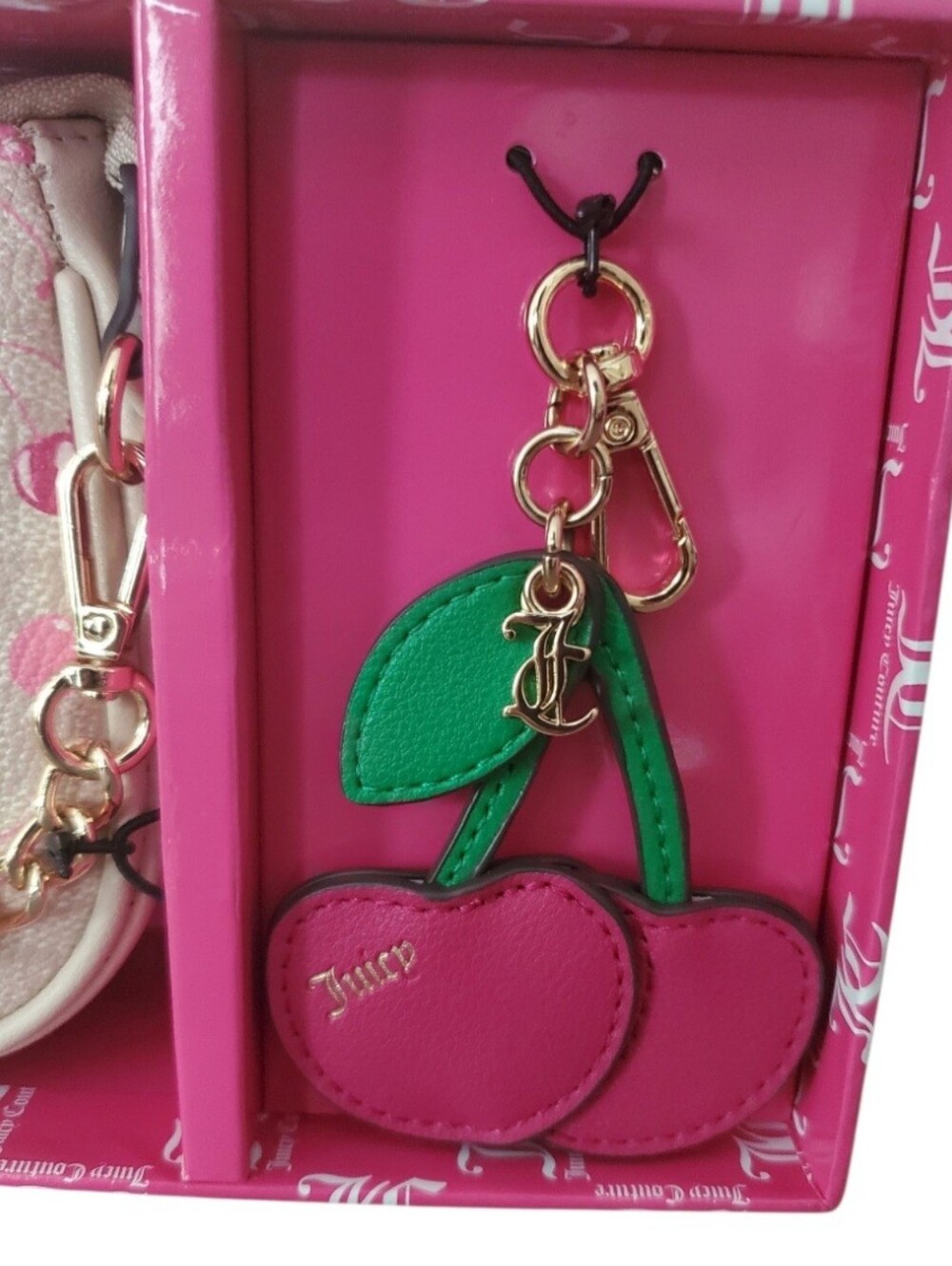 Juicy Couture Cherry Status Convertible Wristlet Set NIB - Picture 4 of 6